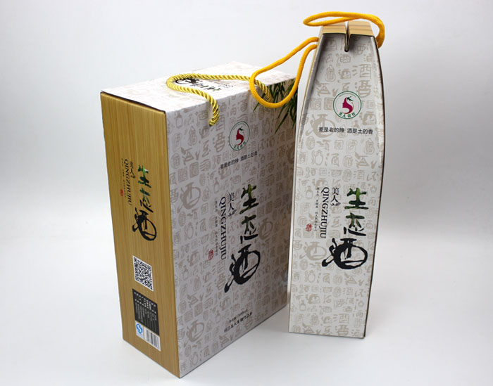 個(gè)性禮盒包裝讓“竹筒酒”身價(jià)倍增，長(cháng)沙包裝印刷廠(chǎng)再為桃江特產(chǎn)定制包裝